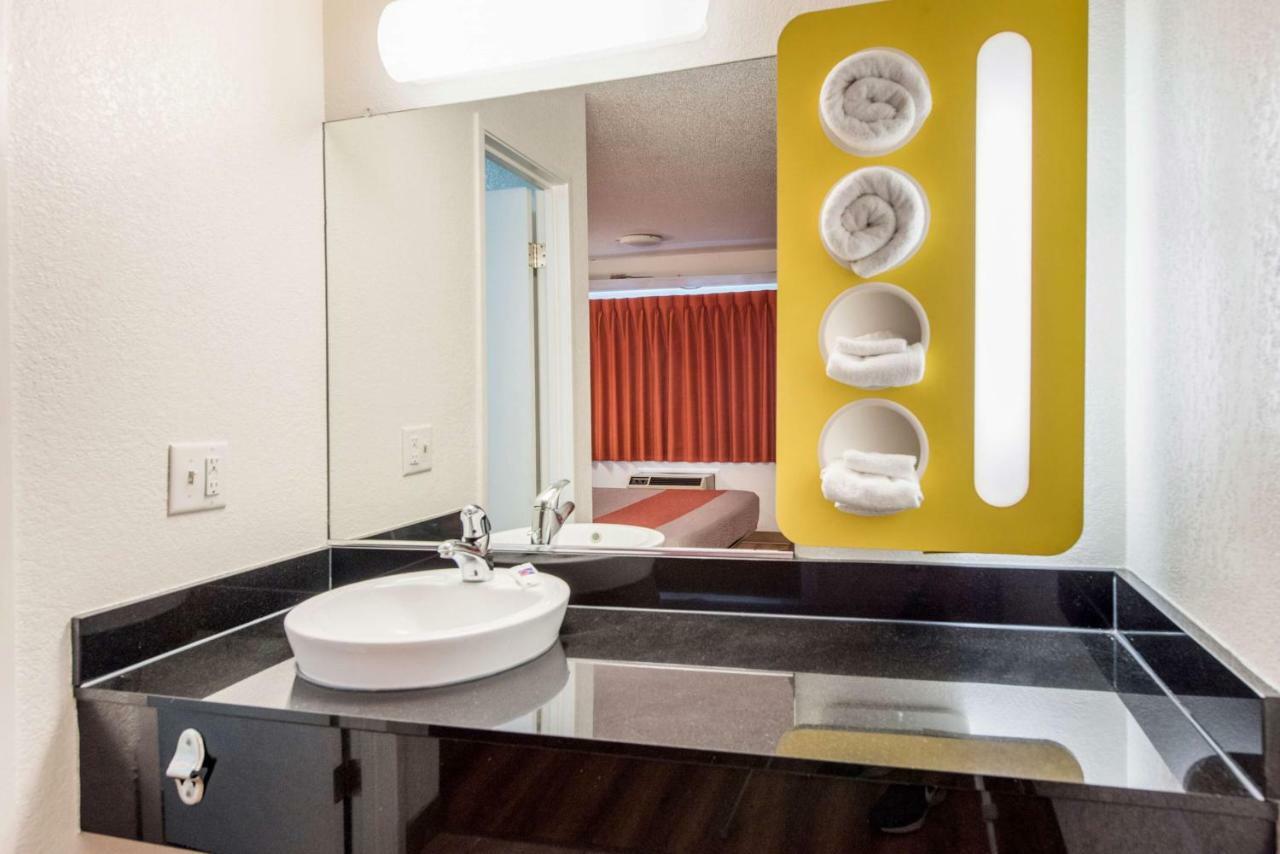 Motel 6-Columbus, Oh - Worthington Bagian luar foto